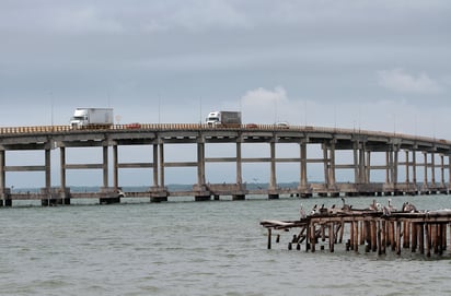 Proyectos. El Tren Maya contempla los estados de Chiapas, Tabasco, Campeche, Yucatán y Quintana Roo. (ARCHIVO)