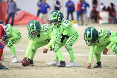 Hoy a partir de las 20:15 horas en el emparrillado de la Unidad Deportiva Torreón, los Gigantes recibirán a los Aztecas de la Deportiva El Golazo de la colonia Las Torres, dentro de la categoría Hormiguitas.