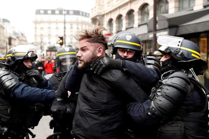 Las fuerzas del orden llevaron a cabo 1,385 detenciones. (EFE)