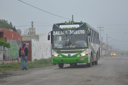 Rehabilitarán. Vialidades de colonias que forman parte de las 13 Rutas Integradoras del Metrobús, recibirán reparación de la carpeta asfáltica en tramos aislados, para el paso de rutas. (EL SIGLO DE TORREÓN)