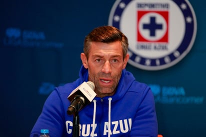 El portugués Pedro Caixinha busca su segundo título de Liga MX en México, también va por el doblete, luego de ganar la Copa.