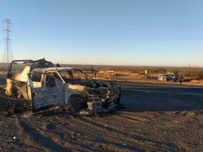 Elementos de la Marina son apoyados por unidades de Fuerza Tamaulipas. (TWITTER)