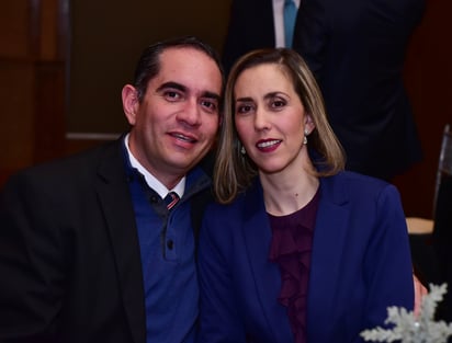 Alejandro Pérez Serna y Ana Elena García.