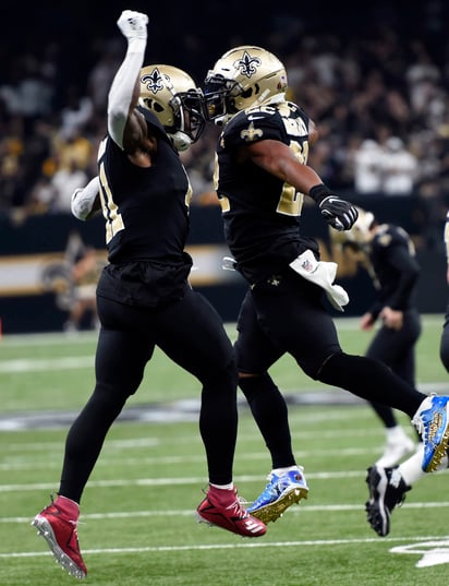 El pase de anotación de Brees a Michael Thomas coronó una actuación de 326 yardas por aire del quarterback de Nueva Orleáns.
