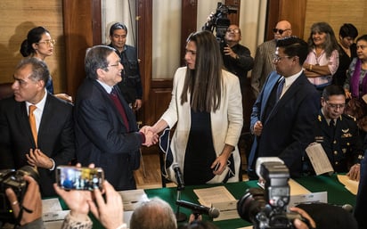 La exatleta Ana Gabriela Guevara es la nueva titular de la Comisión Nacional de Cultura Física y Deporte.