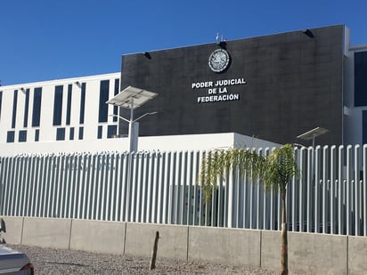 Ciudad Judicial. Considera personal del sitio y abogados litigantes que acuden a este recinto que aún se requiere de mejoras en el lugar. (EL SIGLO DE TORREÓN)