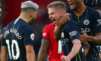 Sergio Agüero (10) fue uno de los anotadores en el duelo ante Southampton. (Especial)