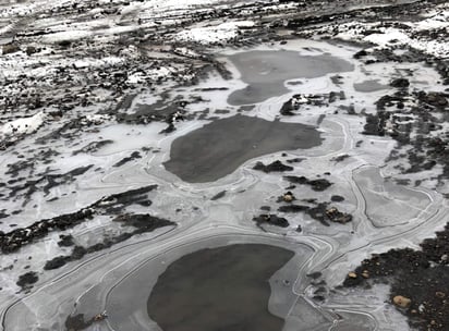 No fue tomada desde el cielo, porque no es una panorámica de lagos congelados. (INTERNET)