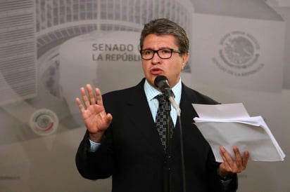 Así lo confirmó en entrevista el propio Monreal, también coordinador de Morena en el Senado, quien detalló que estas personas (cuyos nombres no reveló), serán recibidas, tal como se había propuesto: que los aspirantes fueran escuchados. (ARCHIVO)
