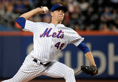 Jacob deGrom, lanzador de los Mets, ganó el premio Cy Young la temporada pasada, donde fue el líder de efectividad de Grandes Ligas con 1.70 en 217 entradas de trabajo.