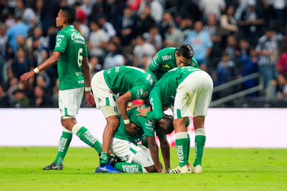 Los goles locales fueron de Gabriel Sánchez a los 54 y 71 minutos; mientras el ecuatoriano Vinicio Angulo anotó a los 73 y Andrés Mosquera a los 94, por León. Con este resultado, el conjunto regiomontano llegó a cuatro unidades y el cuadro guanajuatense a dos. (JAMMEDIA)