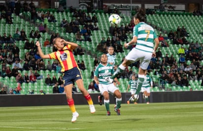 Las Guerreras empataron 1-1 ante Monarcas. (JORGE MARTÍNEZ)