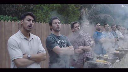 Pero Gillette afirma que no le importa la controversia. Desde su estreno el lunes, el mensaje difundido solo en internet tiene 19 millones de vistas en YouTube, Facebook y Twitter, un nivel de interés envidiable para cualquier marca. (ESPECIAL)