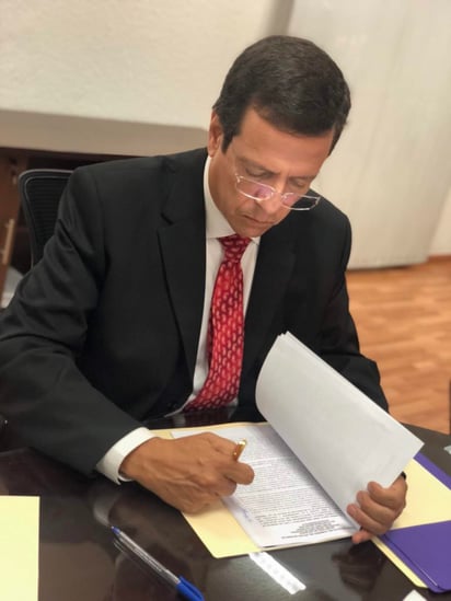 El secretario de Hacienda del gobierno estatal, Alejandro Villarreal Gasca, afirmó que los 20 diputados pidieron 30 millones de pesos cada uno para invertirlos en obra pública a cambio de aprobar el presupuesto al Ejecutivo estatal. (ARCHIVO)