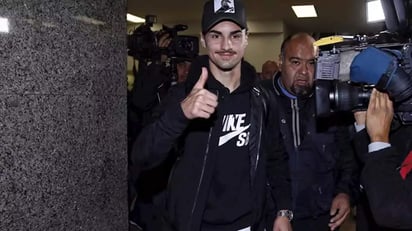 Stephen Eustáquio, nuevo refuerzo del Cruz Azul, en su arribo al Aeropuerto Internacional de la Ciudad de México. (Especial)