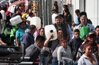 El Partido Acción Nacional (PAN) estimó que el desabasto de gasolinas ha generado pérdidas económicas por más de 10 mil millones de pesos, durante los primeros 15 días del año, de acuerdo con datos difundidos por gobiernos estatales y organizaciones productivas y empresariales. (ARCHIVO)