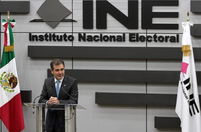 Según el Instituto, la reducción de recursos pone en riesgo el cumplimiento autónomo de las funciones constitucionales que tiene asignada el INE, y ese recorte no fue fundado ni motivado, por lo que se invadieron las esferas de competencia del organismo electoral. (ARCHIVO)