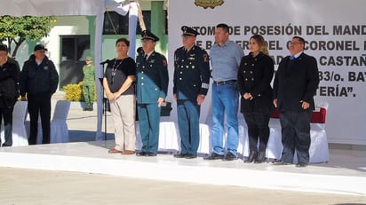 Fue en punto de las 10:00 horas que se llevó a cabo el evento formal de enroque en el mando del batallón. (EL SIGLO DE TORREÓN)