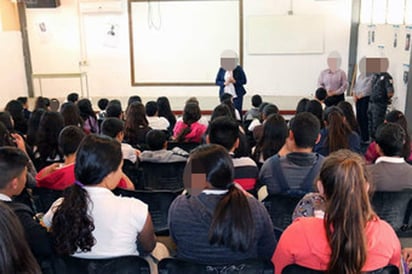 La Representante de Prevención del Delito hizo una amplia exposición de los temas sobre la explotación de las mujeres, que ahora se conoce como la Trata de Personas y que se refiere a la violencia y maltrato que incluye a niñas, niños y adolescentes. (ARCHIVO)