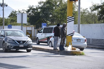 El Instituto Nacional de Migración realizó un operativo para detener a inmigrantes en Monclova y Ciudad Frontera, pero todos resultaron ser mexicanos personificando a extranjeros centroamericanos. (EL SIGLO COAHUILA)