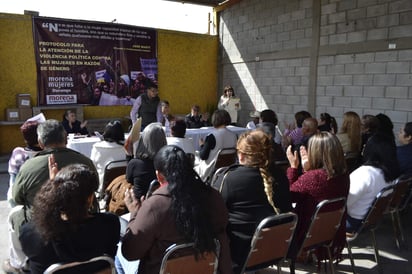 Realizó una plática con militantes denominada Protocolo para la atención de la violencia política contra las mujeres en razón de género. (EL SIGLO DE TORREÓN)