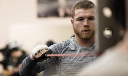 Saúl Álvarez se enfrentará a Daniel Jacobs el próximo sábado 4 de mayo en la T-Mobile Arena de Las Vegas. (Especial)