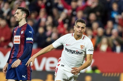 El descuento para Sevilla se produjo por conducto de Wissam Ben Yedder, quien definió de derecha ante la salida del arquero. (Especial)