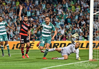 El argentino Javier Correa anotó el gol del empate para los Guerreros. (Jesús Galindo)