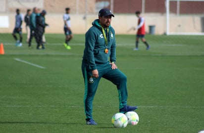 Tras la sobresaliente actuación de los Guerreros Sub-20 en la primera parte del Clausura 2019, el estratega albiverde Omar Tapia señaló que hay varios aspectos claves. (ESPECIAL)