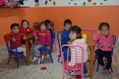 Continúan trabajando y con puertas abiertas las estancias infantiles, pese a los adeudos que enfrentan.