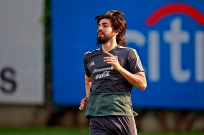 Rodolfo Pizarro, jugador de Rayados, durante el entrenamiento de la Selección Mexicana. (Jam Media)