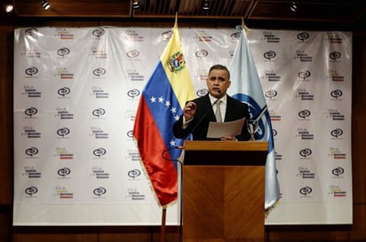 Las medidas decretadas este jueves por el Supremo se dan contra Simón Antúnez, Gustavo J. Velásquez, David Smolansky, Carlos José Balza y Ricardo Alfredo Prada. (EFE)