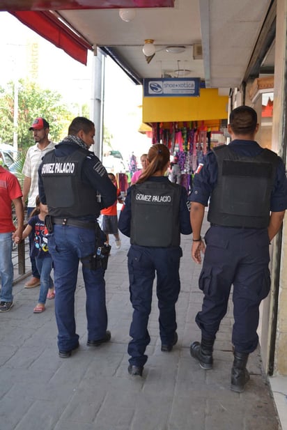 Vigilan Centro de Gómez Palacio por compras del día del amor y la amistad, autoridades buscan saldo blanco. (EL SIGLO DE TORREÓN)