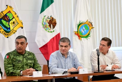 En lo que respecta al tema de la Guardia Nacional, ambos mandatarios solicitaron que se apruebe dicho proyecto que vendrá a fortalecer aún más las acciones de seguridad en ambos estados y en la Comarca Lagunera en particular. (ESPECIAL)