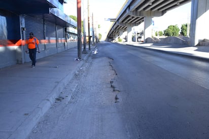 Denuncian tramos viales dañados