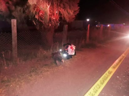 Un hombre murió arrollado sobre la carretera Gómez Palacio - Tlahualilo, durante la madrugada del lunes a la altura del poblado Venecia del municipio de Gómez Palacio. (EL SIGLO DE TORREÓN)