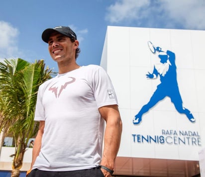 Rafael Nadal estuvo presente ayer en la inauguración del 'Rafa Nadal Tennis Centre'. (Especial)