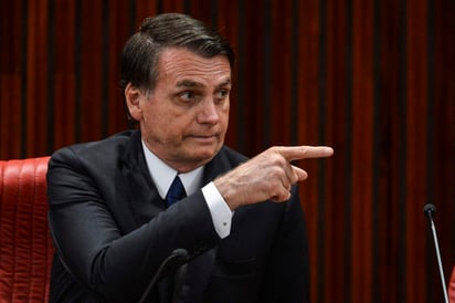 El plan presentado al Congreso por Jair Bolsonaro busca aumentar la edad mínima de retiro a 65 años para los hombres y 62 años para las mujeres. (ARCHIVO)