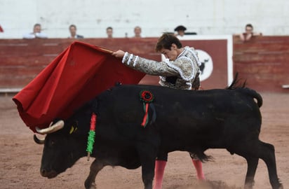 El lagunero Arturo Gilio Quintero estará 'mano a mano' con el galo Maxime Solera, en un festejo de altas expectativas.