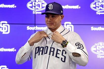 Manny Machado firmó con los Padres de San Diego por 10 años y 300 millones de dólares.