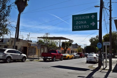 Ante el reporte de robo de baterías y otras piezas a vehículos estacionados en la avenida Vergel, la DSPM informó que se refuerza la presencia policiaca a través de rondines, a cargo de los elementos de la corporación.