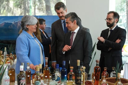 Con su reconocimiento, Brasil se sumó a los países donde la denominación de origen del tequila mexicano se encuentra protegida, después de un proceso de 11 años de análisis, trabajos técnicos y negociaciones, apuntaron. (NOTIMEX)