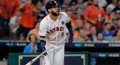 Tras jugar sus primeros 7 años con los Astros, Marwin González arreglo por dos temporadas con Minnesota.