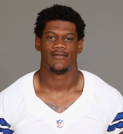 Randy Gregory fue suspendido indefinidamente por la NFL por violar la política de abuso de sustancias.