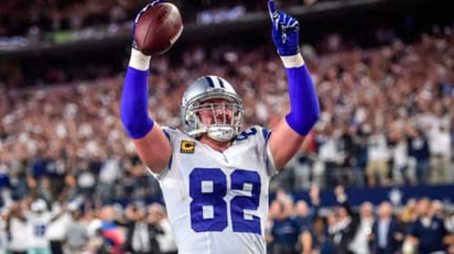 Jason Witten, quien fue nombrado Hombre del Año en 2012 por la Liga Nacional de Futbol Americano. (ESPECIAL)