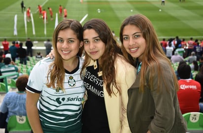 Romina, Ianina y Amina.