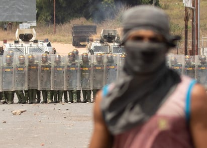 Los acusó de impedir el ingreso de ayuda humanitaria a su país. (ARCHIVO)