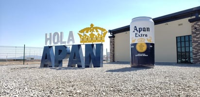 La cervecería Grupo Modelo inauguró su octava planta en México, la cual incrementará su capacidad de producción en 20 por ciento, además de empezar a fabricar marcas globales como Michelob Ultra y Stella Artois. (NOTIMEX)