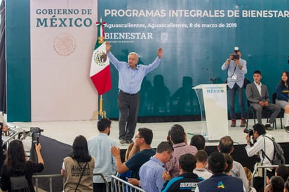 En el marco de la entrega de apoyos de programas de Bienestar en esta entidad, Mauren Garza señaló que hasta el momento nadie les ha explicado por qué sus despidos y sólo les pidieron que dejaran de acudir a sus centros de trabajo. (NOTIMEX)