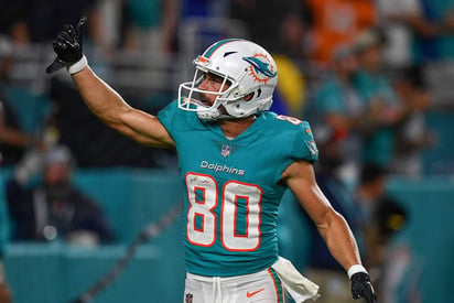 Danny Amendola jugó solo una temporada con los Delfines. (Especial)